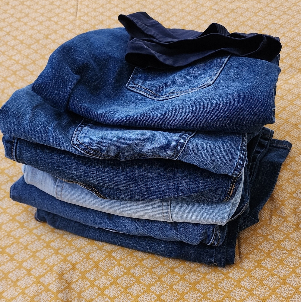 Lot of Maternity Shorts & Pants